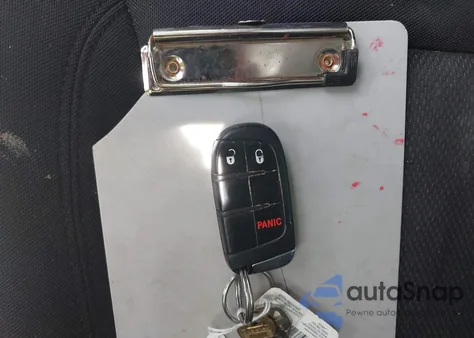 2019 Jeep Renegade Sport Fwd из США, поврежденный, VIN ZACNJAAB5KPK61367